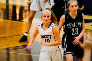 中国篮球的辉煌属于全体奋斗者，我国篮球取得的成就