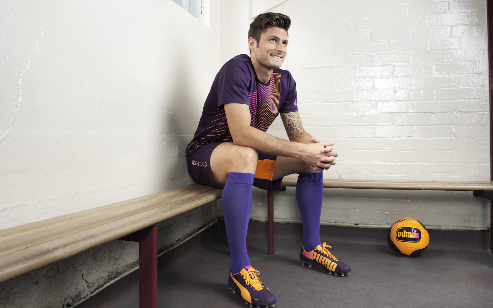 曼城门将扑救令人叹服，媒体评为最佳表现，曼城队门将